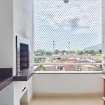 Dois Quartos, Sacada Com Churrasqueira, A 400 Mts Do Projeto Tamar E 800 Mts Do Aquario